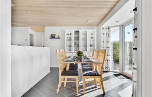 Awesome Home In Skårup Fyn With 4 Bedrooms