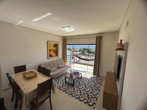 Coberturas e apto para locação em Bombinhas, Mariscal