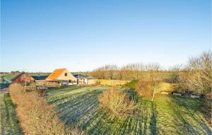 Lovely Home In Hurup Thy With Wifi