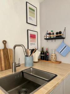 Appartements Biot - Place des Arcades : photos des chambres