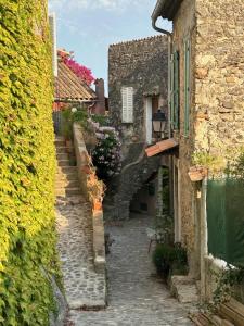 Appartements Biot - Place des Arcades : photos des chambres