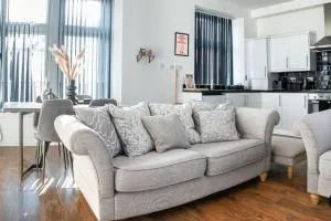 City Comfort 2 King Beds Fast WiFi - 邓迪