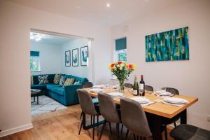 Spacious 4-bed Ample Parking Fast WiFi Contractor Family Friendly