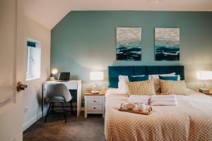 Spacious 4-bed Ample Parking Fast WiFi Contractor Family Friendly