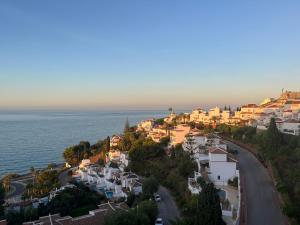 5 bed family villa with pool