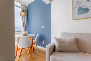 Apto Reformado Andar Alto Centro