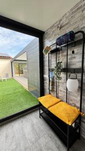 Appartements Aloha Studio &SPA en bordure de garrigue : photos des chambres