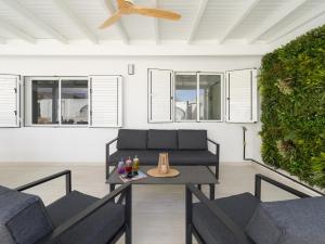 Sunset House los Caideros