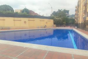 En el Danubio, cerca a todo