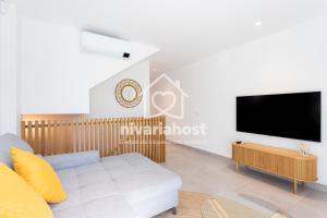 Sea Breeze El Médano, by Nivariahost