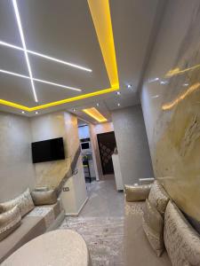 Appartement Rénové avec Style et Parking surveillé