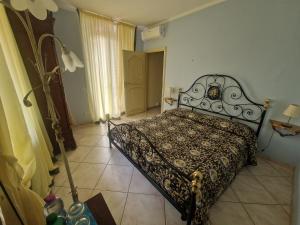 Maison Brinati Bed and Breakfast