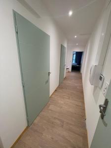 Appartements LE SALVADOR - Appart'Hotel de 18m2 a 44m2 : photos des chambres