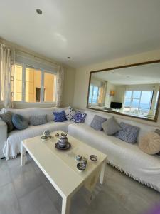 Beautiful flat with sea view in the city center