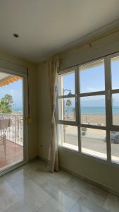 Beautiful flat with sea view in the city center