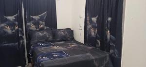 House - Sleeps 6 - Patio - Parking