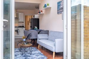 Quite & Cozy 2 Bedroom with Private Garden in Wimbledon - Minutes from Central London