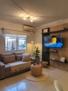 Aguaribay Deptos Mendoza - غوايمالين