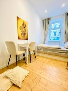 Lovely 4-BR Retreat Ottakring with Stunning City