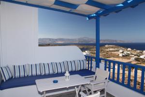 Villa Meltemi Irakleia-Island Greece