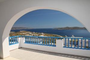 Villa Meltemi Irakleia-Island Greece