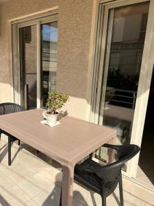 Lake View Apartment Tirana