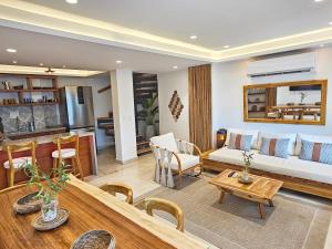 Casa Bambu 4Floors Jacusi & View - nearby Old City