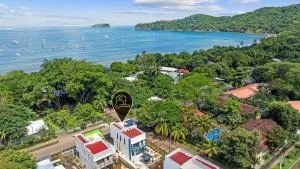 Three Bedroom Paradise Villa Across The Beach - Coco