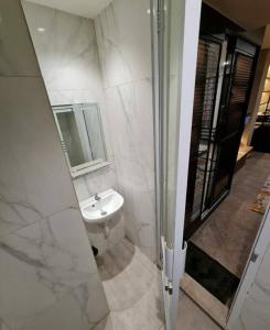 Căn Hộ 1 Phòng Ngủ (One-Bedroom Apartment)