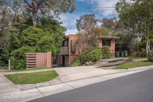 Modern 2 BRM Cottage at Eastland Ringwood