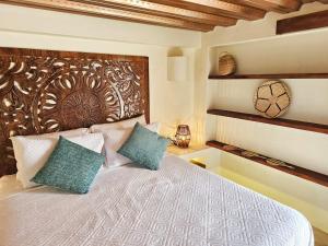 Casa Coco 1680 Colonial & Art House In Old City - Pool - Jasussi - View