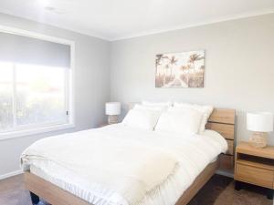 Lovely House at Lake Albert