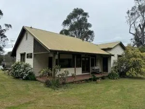 Woodfield Glen - ألكسندرا