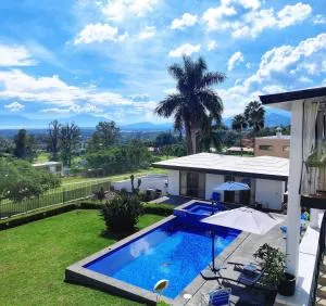 Vista del Lago 아름다운 수영장이있는 독립 1 bedrooms Casita - Ixtlahuacán de los Membrillos