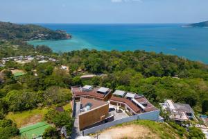 Luxury Ocean View 2BR Apartment 82 in Sapphire Bay Residence, near Patong and Paradise Beach