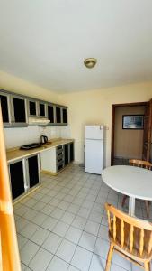 Double Room with Balcony room in Baronessa Apart Hotel