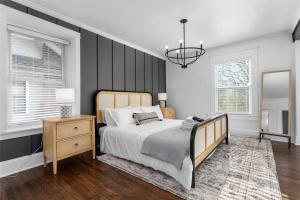 Walnut Remodeled Modern 5BR Home Walkable King Bed