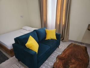 Stay with Adhiambo - FigTree Apt- Studio