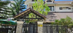 Biệt Thự (Villa)