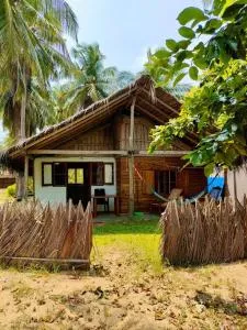 Chill Cottage - kitesurfing paradise - Kalladi