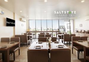 Saltstayz- Unitech Cyber Park & Sector 39