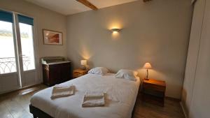 Maisons de vacances Maison vigneronne 8p / jardin / parking : photos des chambres