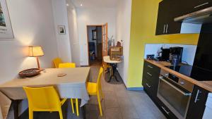 Maisons de vacances Maison vigneronne 8p / jardin / parking : photos des chambres