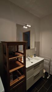 Maisons de vacances Maison vigneronne 8p / jardin / parking : photos des chambres