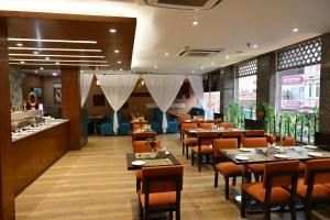 Abode By Aliste Hotels- 2 minutes walking to Golden Temple, Amritsar