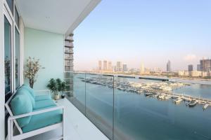 2BR Beachfront Living, Stunning Marina Views - 5hvězdičkové hotely ve městě Dubaj