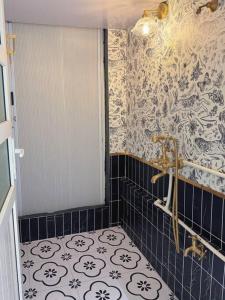 Leos Home -3 minutes walk to Hoan Kiem Lake