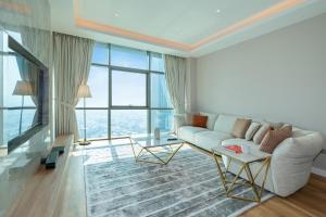 Upgraded 1BR on a high floor of Liberty House,DIFC - Allsopp&Allsopp