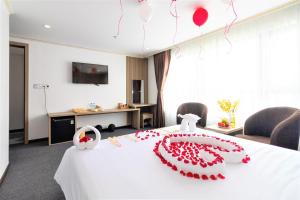 Pearl Beach Hotel Quy Nhon