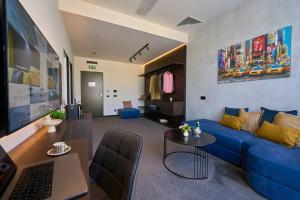 Adella Boutique Hotel - Free Secured Parking
